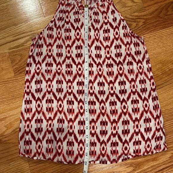 Old Navy White and Red Patterned Tank Top Blouse XS - Picture 5 of 5